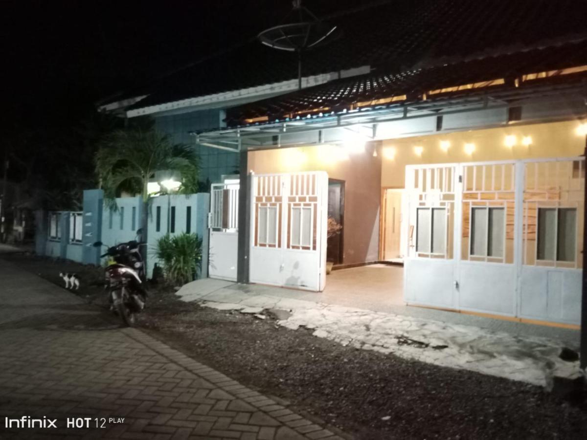 999 Khs 2 Homestay Гіліманюк Екстер'єр фото